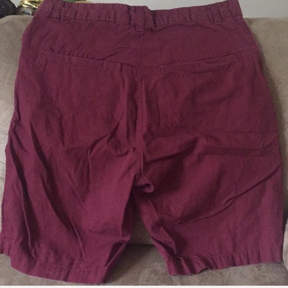 🍁⤵️DIVIDED (H&M) Men’s Shorts Size 28 - Picture 2 of 2